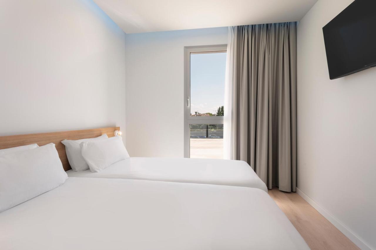 B&B Hotel Lleida Dış mekan fotoğraf