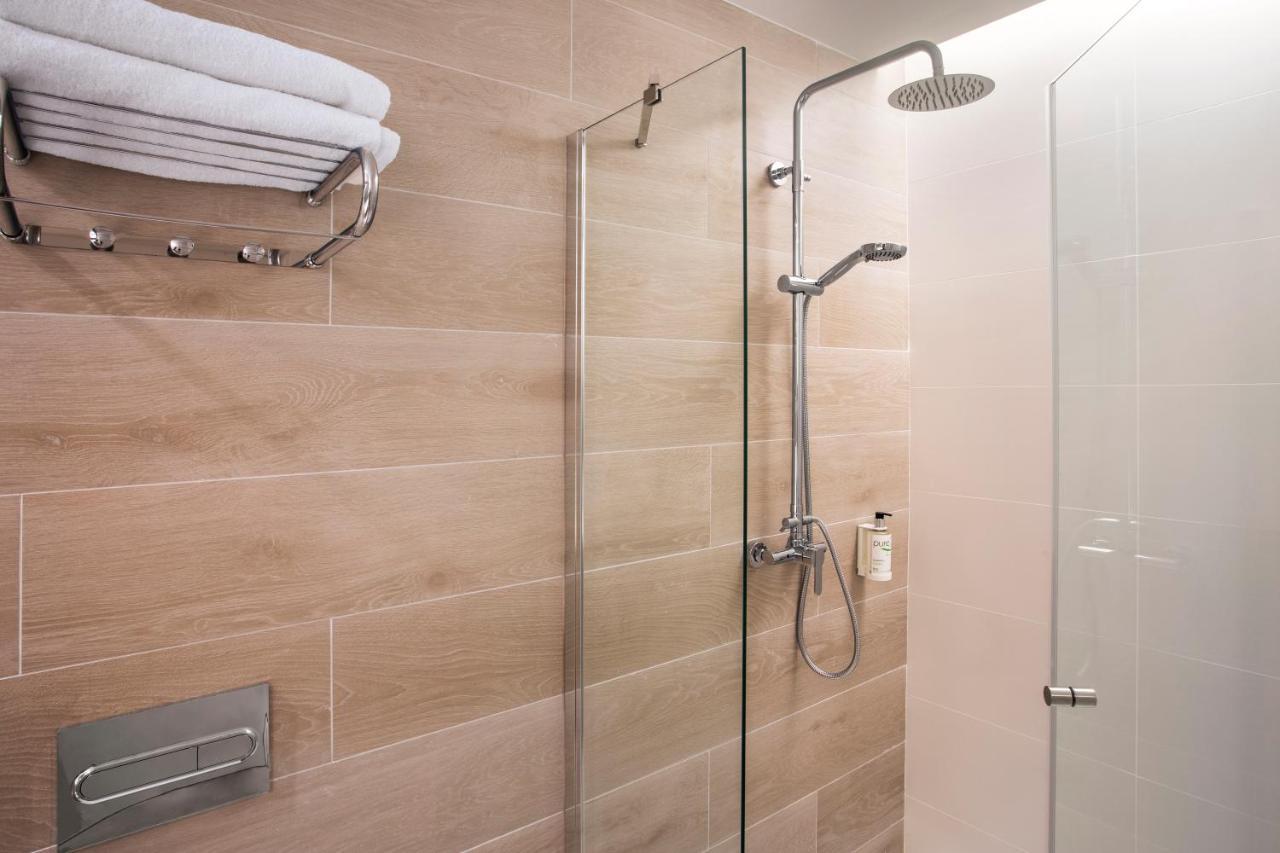 B&B Hotel Lleida Dış mekan fotoğraf