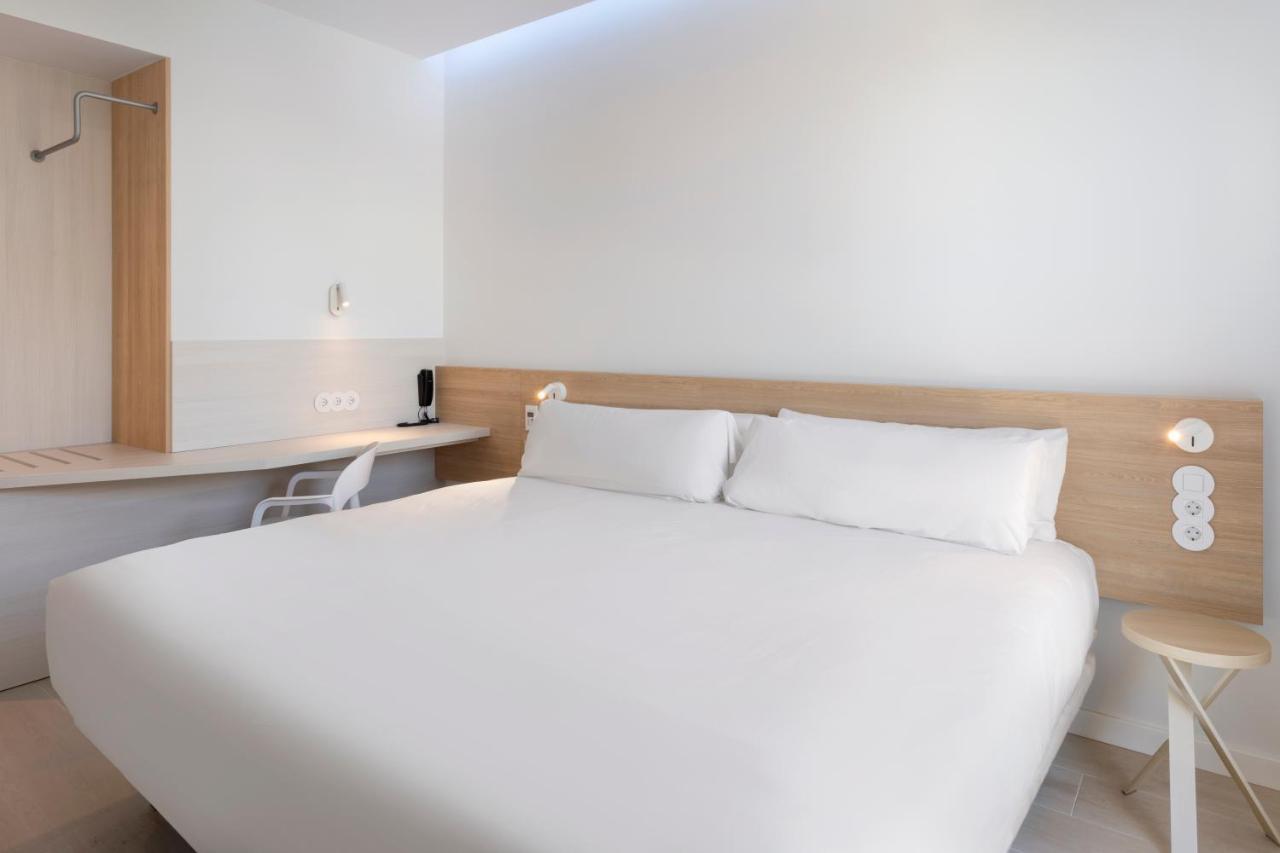 B&B Hotel Lleida Dış mekan fotoğraf